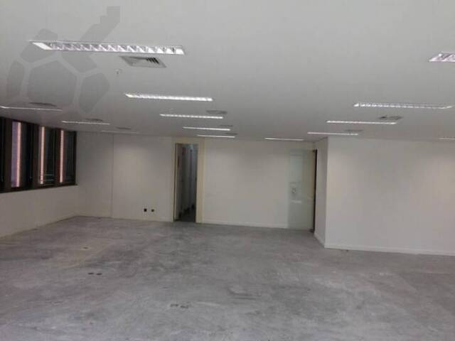 Conjunto Comercial para Locação em São Paulo - 4