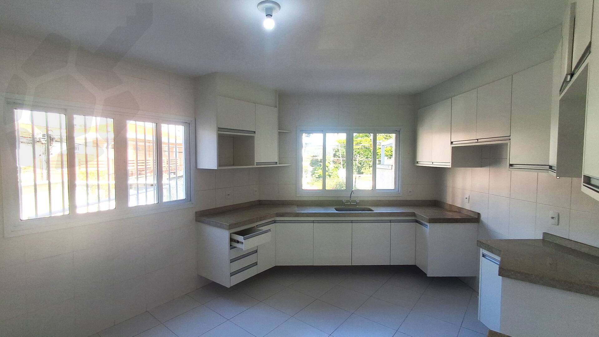 Casa, 3 quartos, 140 m² - Foto 4