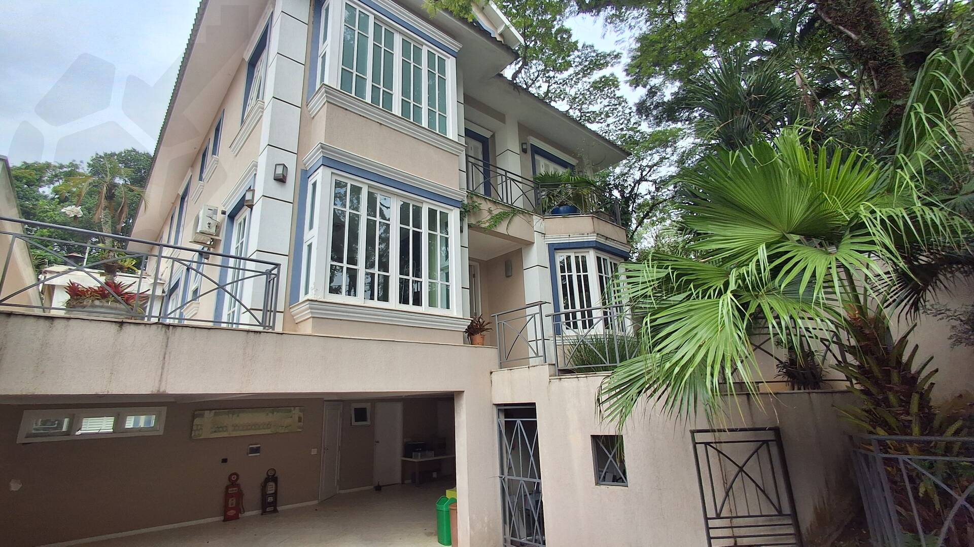 Casa, 4 quartos, 480 m² - Foto 1