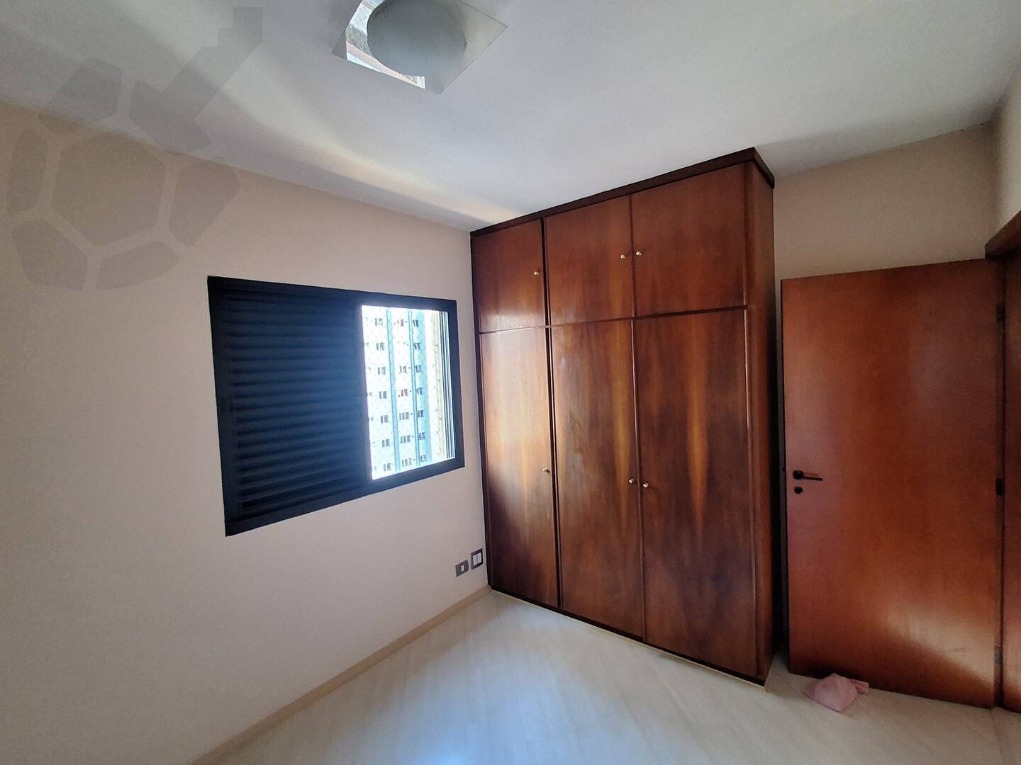 Apartamento para alugar com 3 quartos, 120m² - Foto 18
