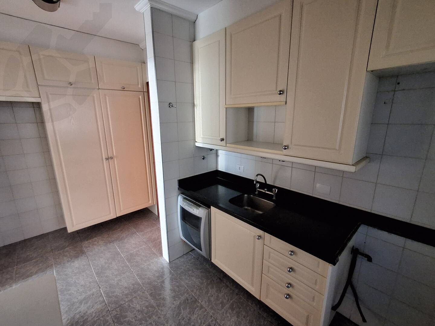 Apartamento para alugar com 3 quartos, 120m² - Foto 25