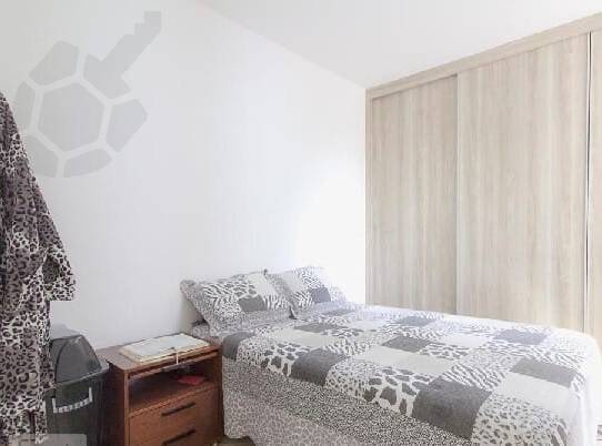 Apartamento à venda com 2 quartos, 60m² - Foto 6