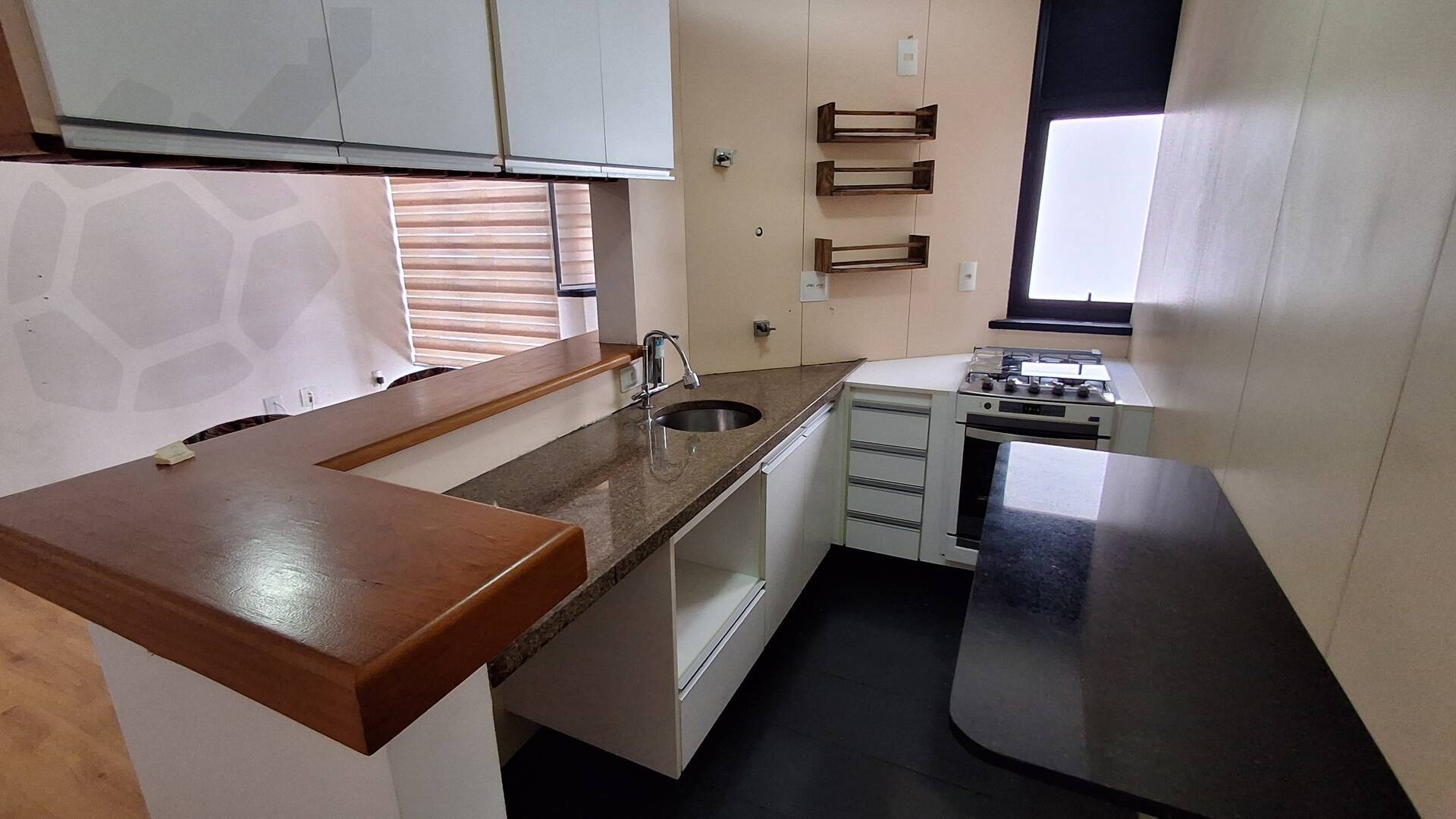 Apartamento, 1 quarto, 50 m² - Foto 1